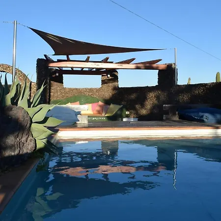 Kura * Puerto del Carmen (Lanzarote)